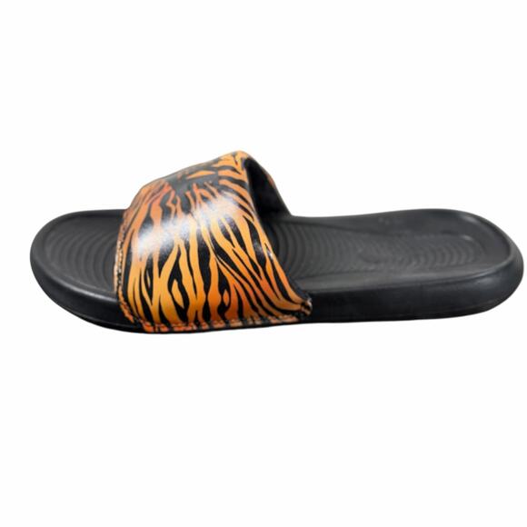 Nike Victori One Print Flip Flops Sandals Black Tan Slip On Animal Summer Sz 10 - Picture 2 of 9